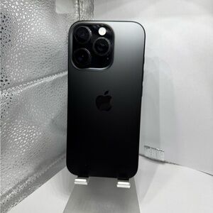 Apple iPhone 16 pro 256gb unlocked